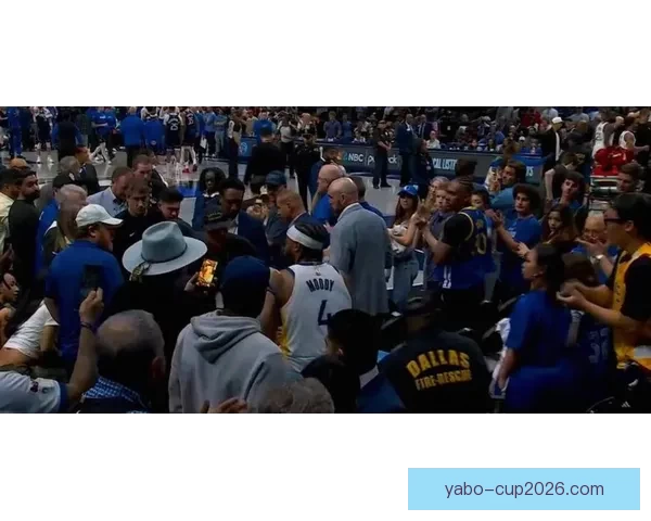 科尔谈穆迪伤势严重 球迷和队友共同祈愿康复