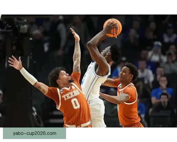 三大状元热门两人出局 迪班萨首轮遭淘汰 彼得森绝杀仅剩布泽尔冲冠