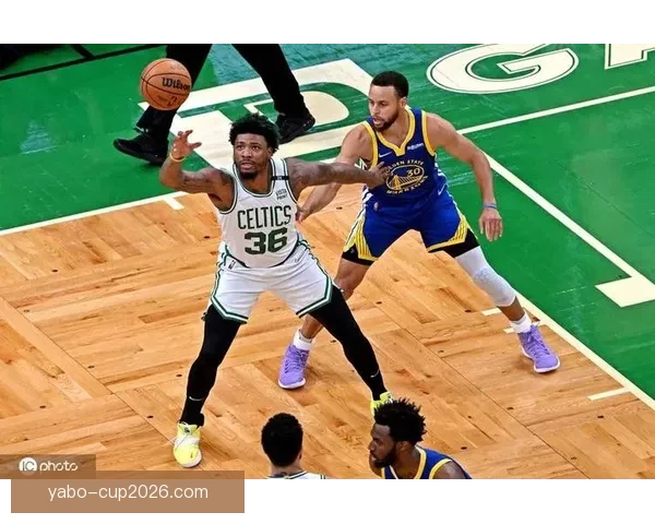 卡马拉单赛季进攻犯规突破百次 超越瓦莱乔成历史首人